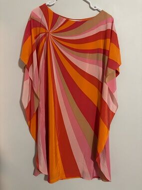 100% Silk Women’s Trina Turk Size Medium Vibrant Retro Swirl Tunic Dress